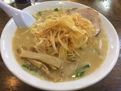「辛ねぎ味噌ラーメン メンマ増し」@こってりらーめん 誉の写真