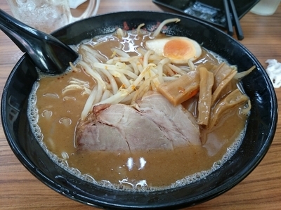 「味噌らーめん(細麺)580円＋ビール＆etc」@せい家 ひばりが丘店の写真