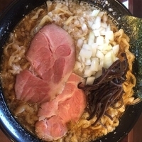 背脂煮干しラーメン 大盛同額 ¥760