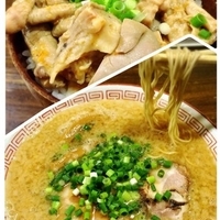 屋台ラーメン¥650＋もつめし¥250