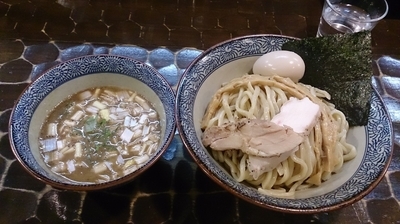 「【限定】濃厚煮干つけそば＋味玉」@特級鶏蕎麦 龍介の写真