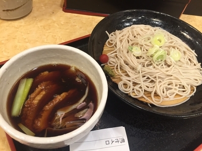 「鴨せいろ」@小諸そば 東京駅前店の写真