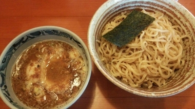 「煮魚出汁つけ麺 大盛 \950」@つけめん 美豚 蓮田店の写真
