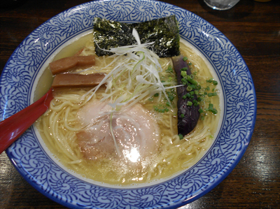 「鶏白湯らーめん(750円)」@らーめん詩の写真