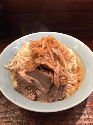 「ミニラーメン(アブラまし)」@立川マシマシの写真