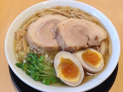 「半熟煮たまごラーメン（塩）」@麺処 絢の写真
