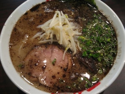 「らーめん 700円」@なんつッ亭 参 川崎店の写真