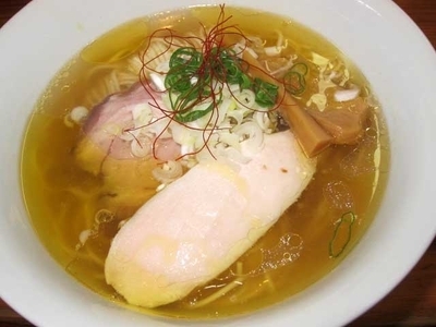 「塩ラーメン　800円」@ラーメン屋 トイ・ボックスの写真