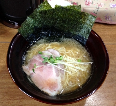 「ラーメン 650円（開店記念500円）」@たけめんの写真