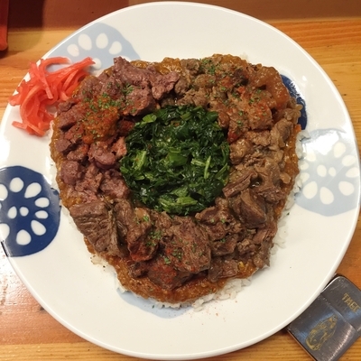 「馬鹿草カンガルーカレー 中盛 大辛」@火星カレーの写真