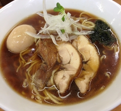 「鶏醤油＋煮玉子（￥750＋￥60）」@富白 御徒町本店の写真