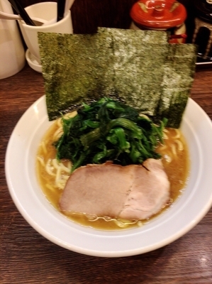 「ラーメンほうれん草増し、硬め濃いめ」@伝家 志木店の写真