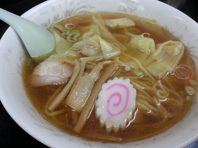 「ワンタンメン700円（税抜）」@満福の写真