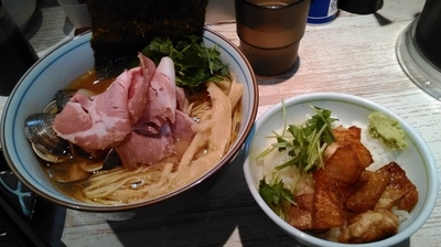 「蛤そば＋天草大王の塩焼き丼」@中華そば 四つ葉の写真
