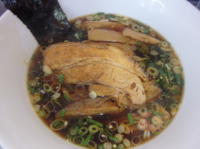 「びっくりチャーシュー麺(シングル)(800円)」@名代中華そば ばらの写真