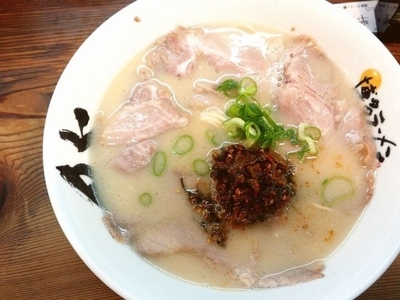 「チャーシューメン＋辛子高菜」@博多ラーメン 膳 天神メディアモール店の写真