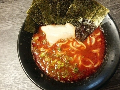 「激辛豚骨ラーメン」@博多無邪気の写真