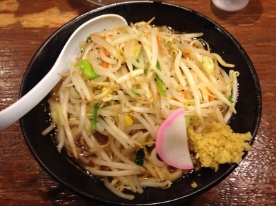 「味噌タンメン （850円）」@トナリ 丸の内店の写真