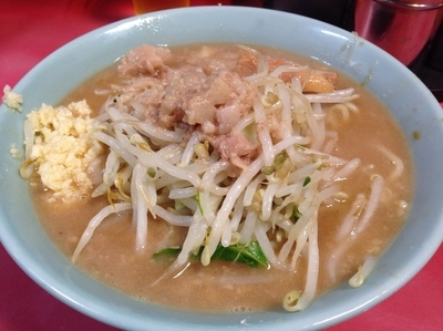 「普通盛（ニンニク・脂）」@ラーメン二郎 歌舞伎町店の写真