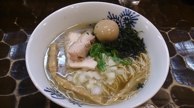 「【限定】淡麗煮干ソバ＋味玉」@特級鶏蕎麦 龍介の写真