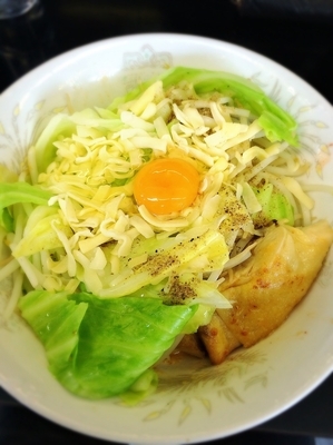 「まぜ郎（タイレッドカレー）¥750」@潮中華 KAZEの写真