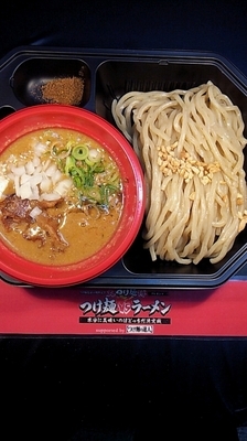 「濃厚辛シビ担々つけ麺」@大つけ麺博プレゼンツ つけ麺VSラーメンの写真