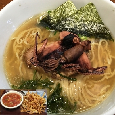 「【限定】魚塩イカタコ＋フレッシュサルサと揚げワンタン皮」@麺や 蒼輝 AOIKAGAYAKIの写真