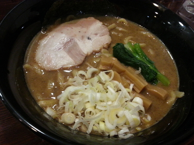 「とんこつ醤油500円（通常780円）」@つけめん・らーめん活龍 水戸米沢店の写真