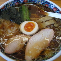 ワンタンメン750円