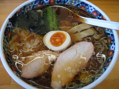 「ワンタンメン750円」@はし軒の写真