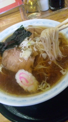 「醤油らーめん¥550」@いくよ食堂の写真