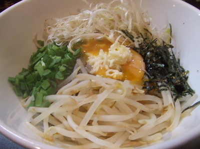 「【限定】青唐肉味噌まぜそば　８５０円」@麺や 勝治の写真