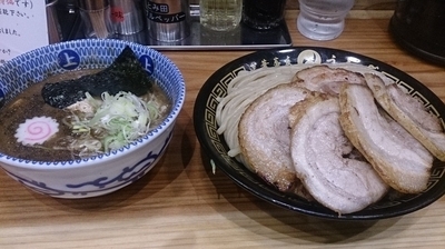 「つけチャーシュー（並）+半熟味玉」@中華蕎麦うゑずの写真