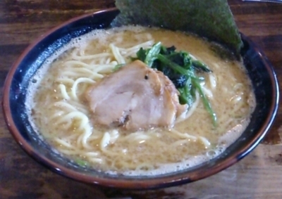 「醤油ラーメン」@よしなり家 三郷店の写真