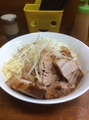 「豚入り少な目  たま ¥850 ＋¥100」@蓮爾 新町一丁目店の写真