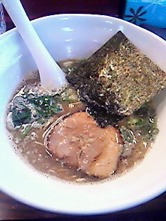 「醤油ラーメン¥650」@らあ麺 みかみの写真