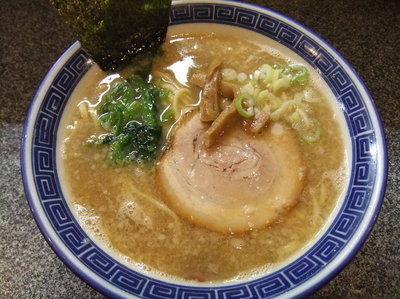 「ラーメン（700円）」@らーめん鷹の写真