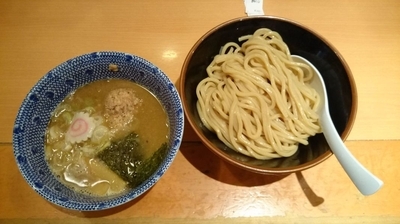 「朝つけ+豚ほぐし」@六厘舎の写真