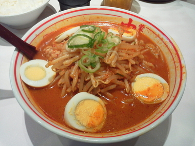 「味噌卵麺」@蒙古タンメン 中本 新宿店の写真
