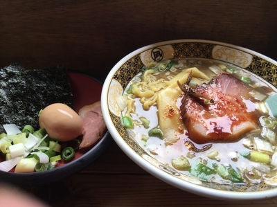 「特製すごい煮干しラーメン 1000円」@すごい煮干ラーメン凪 新宿ゴールデン街店 本館の写真