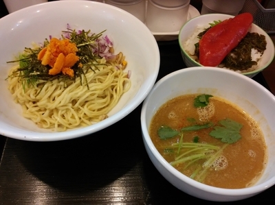 「松茸油和えウニボシつけ麺（限定）」@ラーメン愉悦処 似星の写真
