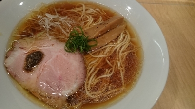 「醤油そば＋鶏油そば 半玉」@Japanese Soba Noodles 蔦の写真