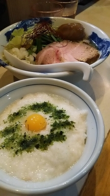 「博多牛モツ鍋風塩ラーメン＋替玉＋とろろご飯＋ご飯」@麺屋 扇 SENの写真