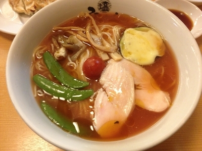 「紅～kurenai～（800円）」@塩専門 ひるがお 東京駅店の写真