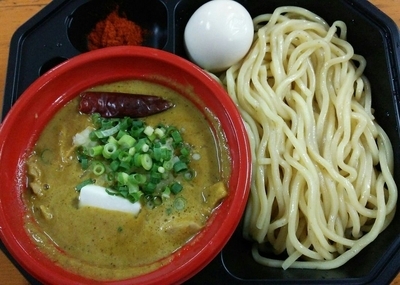 「[二代目狼煙]カルピスバターのカレーつけ麺＋味玉」@大つけ麺博プレゼンツ つけ麺VSラーメンの写真