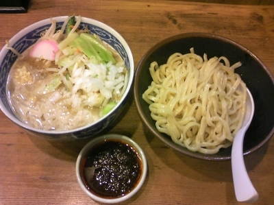 「タンつけ　+　ピリ辛の素（クーポン）」@トナリ 森下店の写真