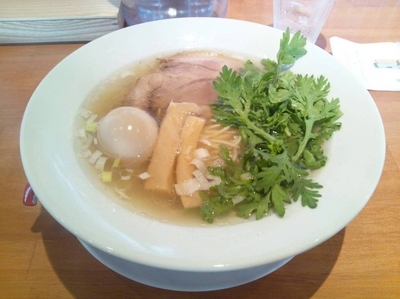 「和風だしの塩らーめん」@らーめんキッチン いいづかの写真