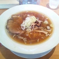 丸鶏の醤油らーめん　＋　チャーシュー丼