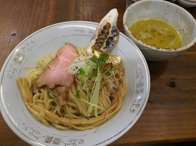 「濃厚牡蠣つけ麺」@貝だしラーメン 貝ガラ屋の写真