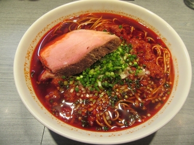 「台湾らぁめん＋チャーシュー１枚（７００＋１００＝８００円）」@喜乃壺の写真